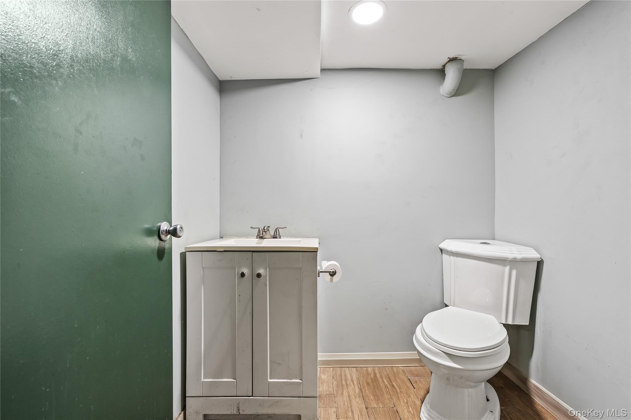 #15 photo, 120 S 2nd Street, New Hyde Park , NY 11040