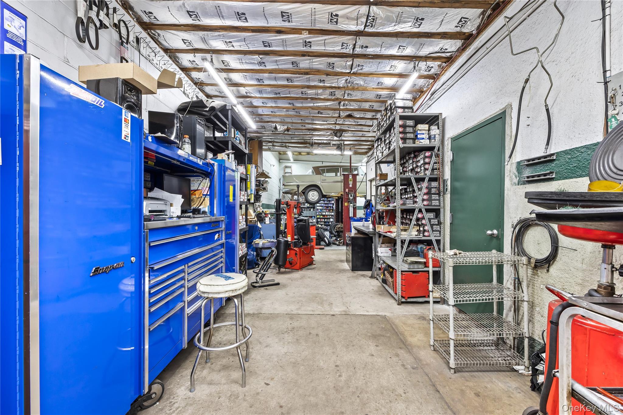 #9 photo, 120 S 2nd Street, New Hyde Park , NY 11040