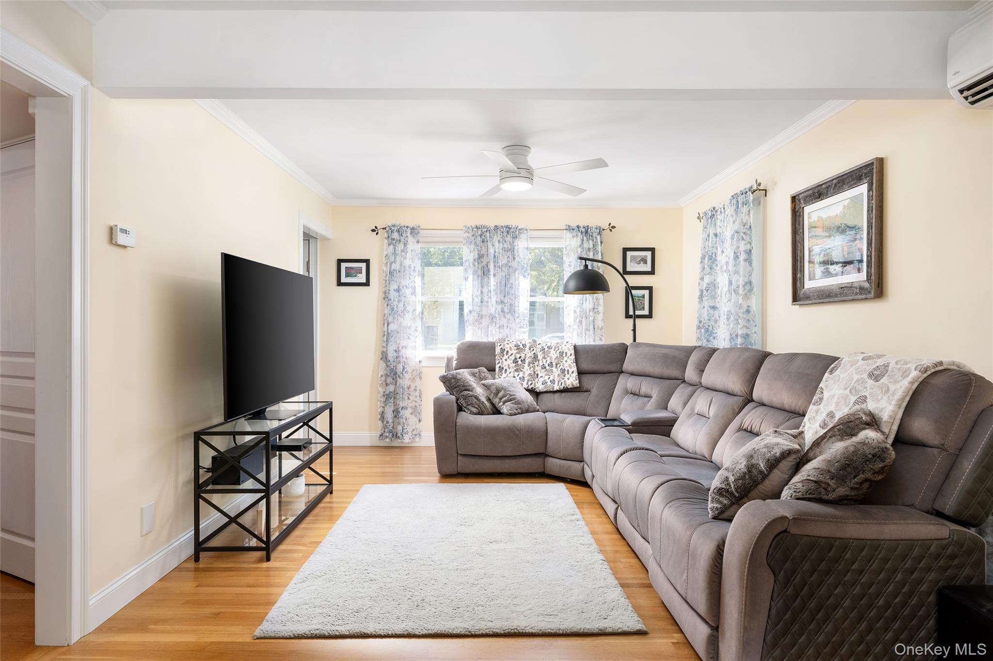 #8 photo, 20 Hampton Road, Hampton Bays , NY 11946