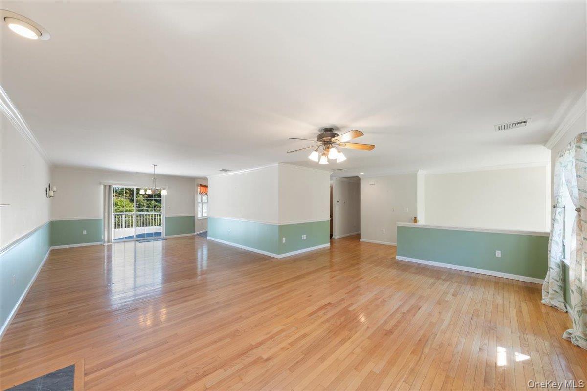 #10 photo, 70 Oak Pond Lane, Mahopac , NY 10541