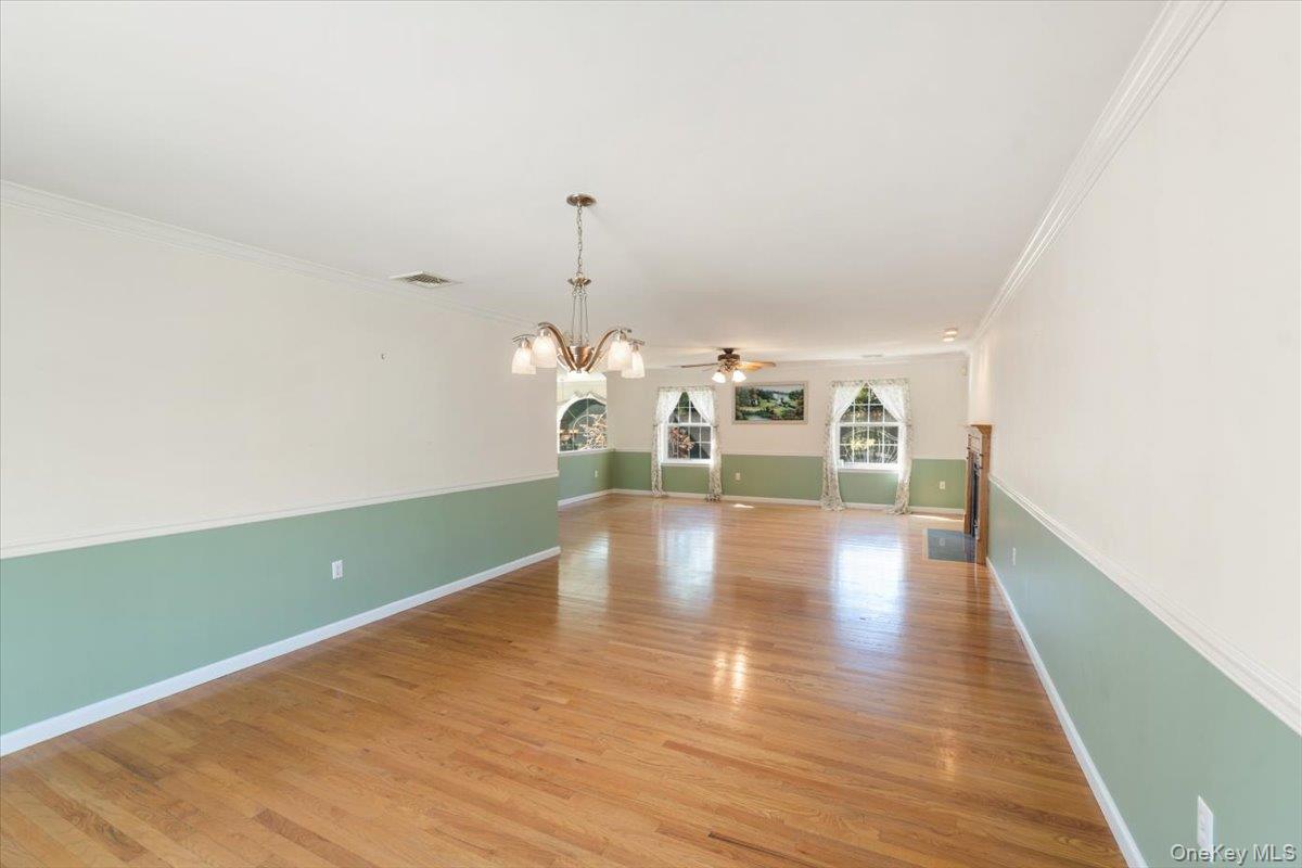 #12 photo, 70 Oak Pond Lane, Mahopac , NY 10541