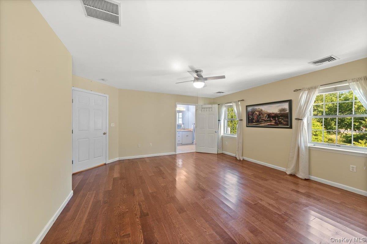 #15 photo, 70 Oak Pond Lane, Mahopac , NY 10541