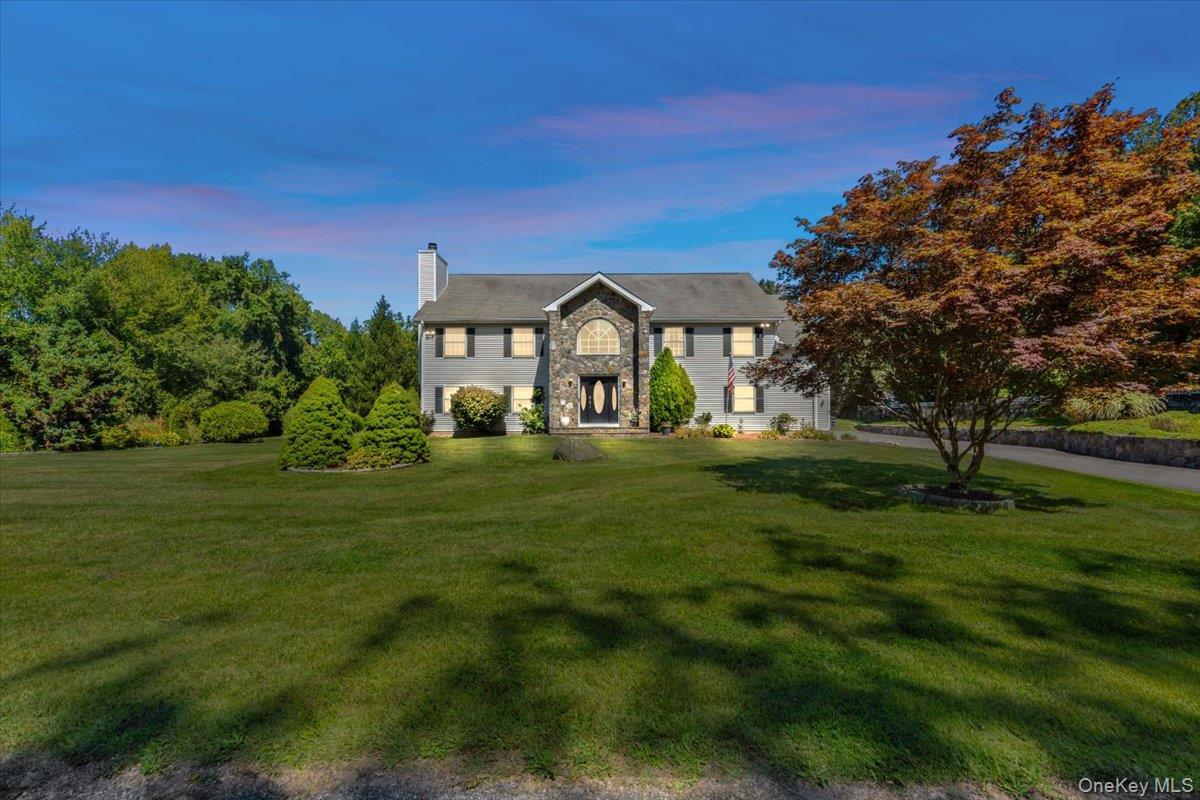 #2 photo, 70 Oak Pond Lane, Mahopac , NY 10541