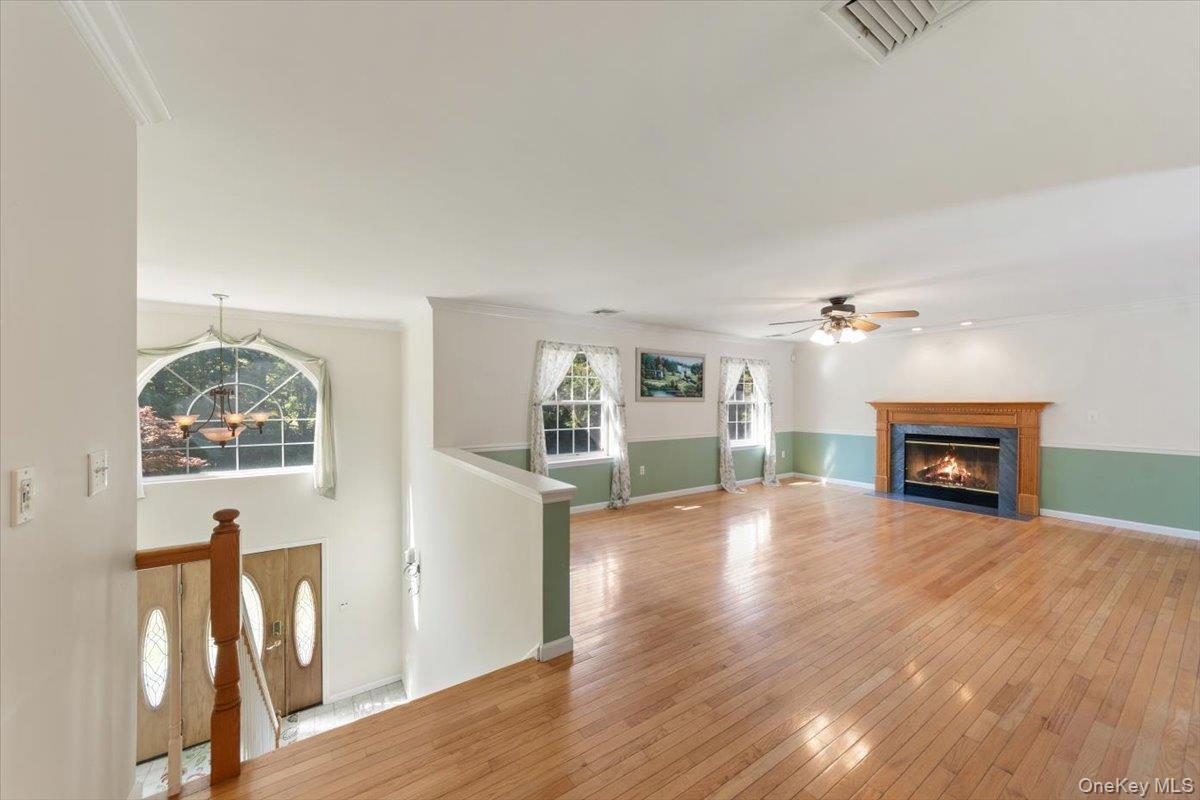 #8 photo, 70 Oak Pond Lane, Mahopac , NY 10541