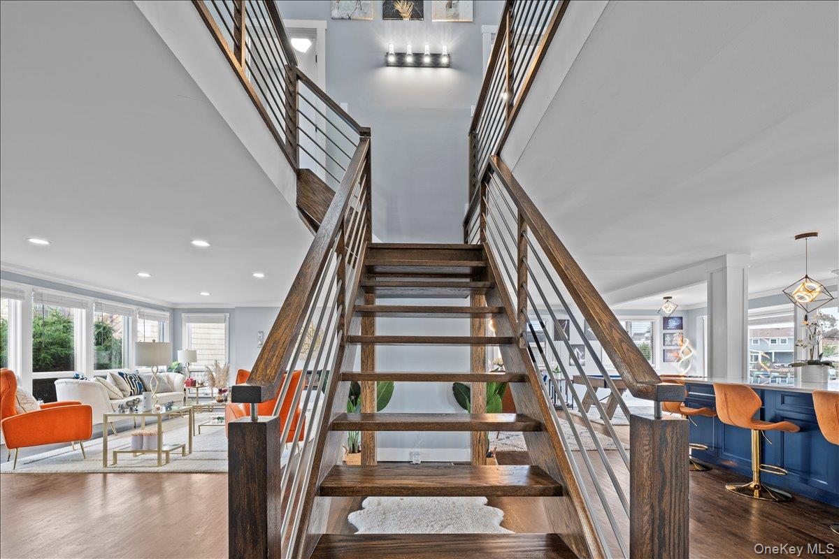 #14 photo, 4072 Darby Lane, Seaford , NY 11783