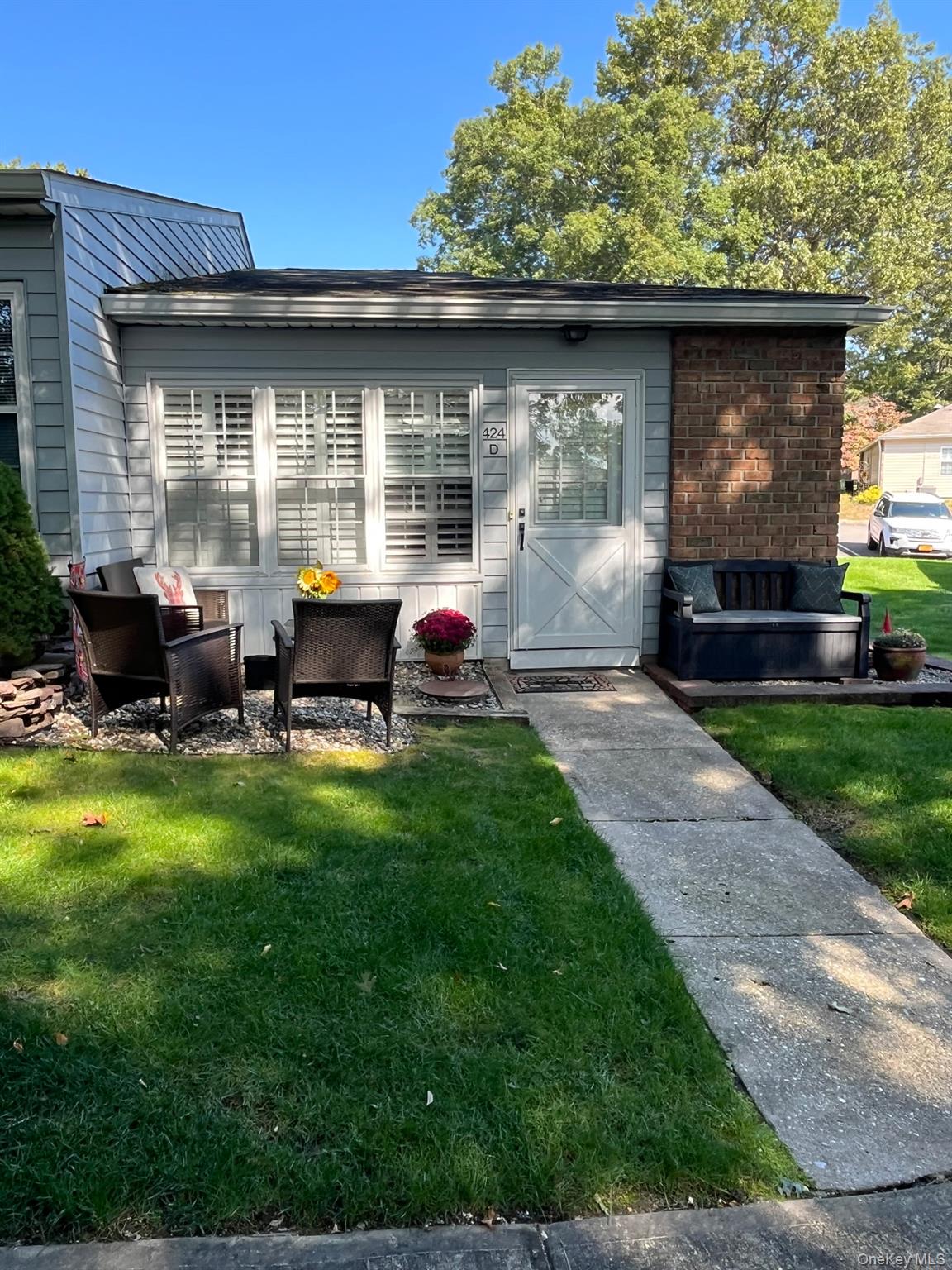 #1 photo, 424 Woodbridge Drive, サフォーク郡 Ridge , NY 11961