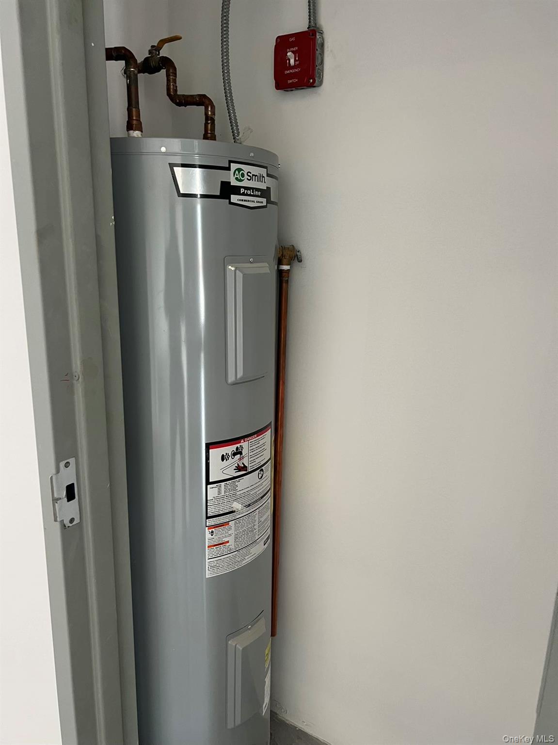 #5 photo, 25-56 97th Street, East Elmhurst , NY 11369