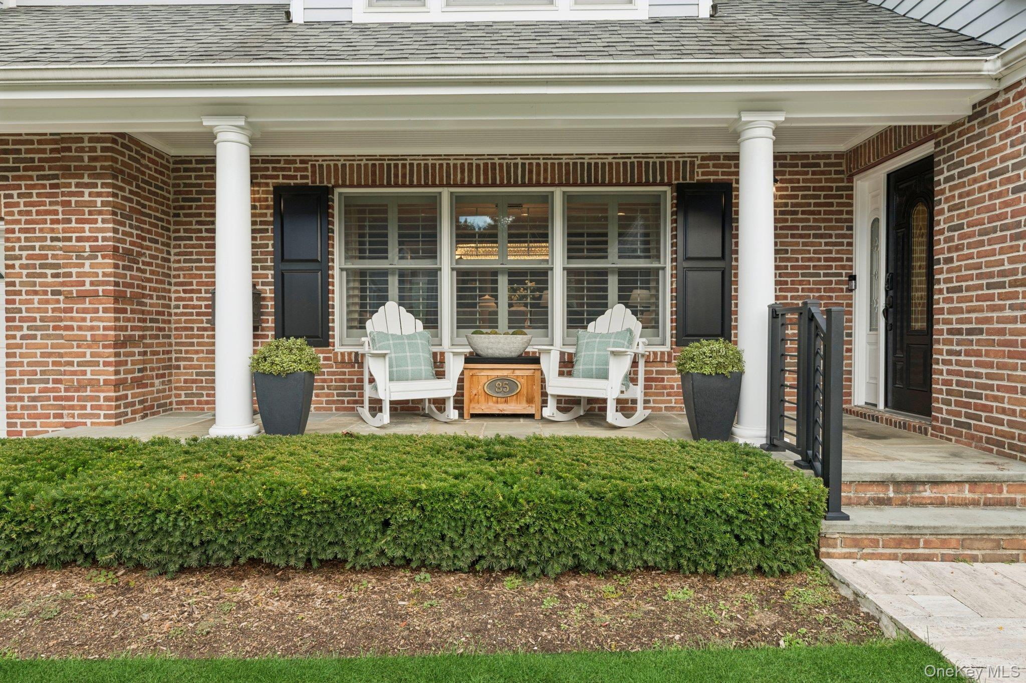 #2 photo, 85 Kilburn Road, Garden City , NY 11530