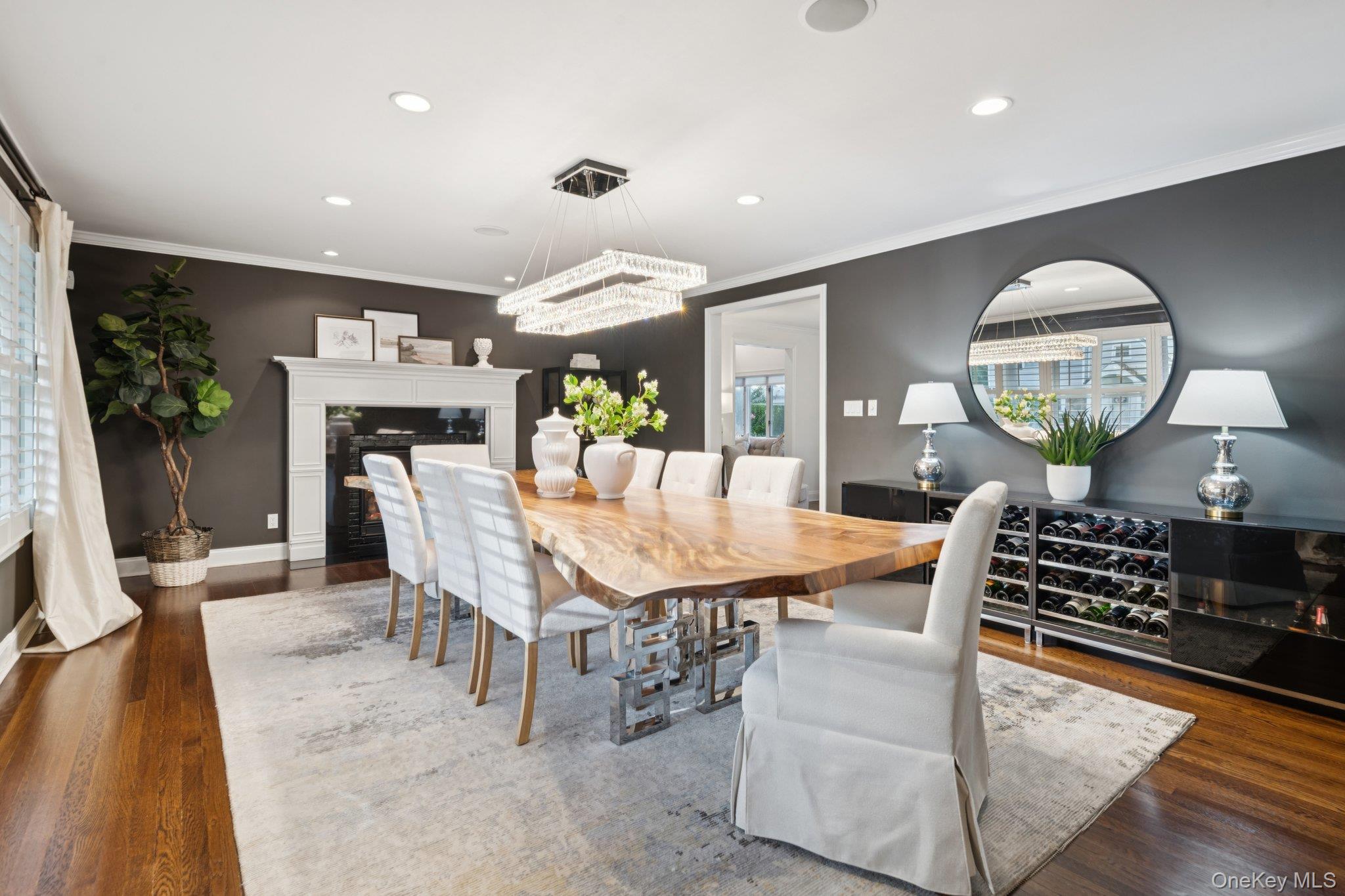 #5 photo, 85 Kilburn Road, Garden City , NY 11530