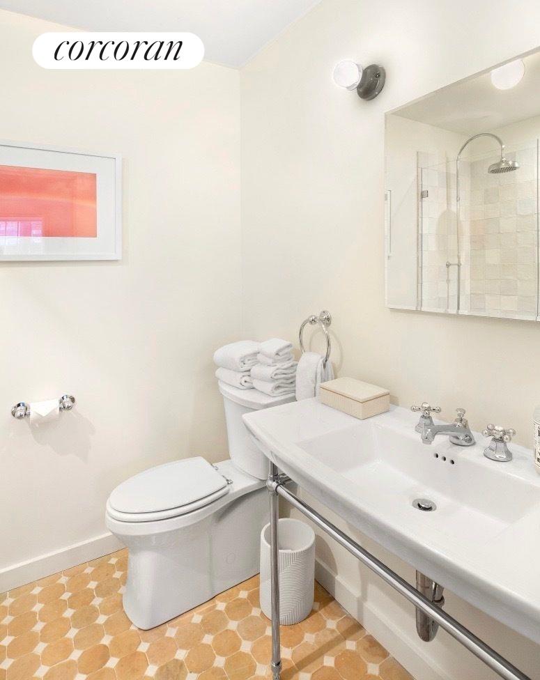 #12 photo, New York City, Chelsea , NY 10001