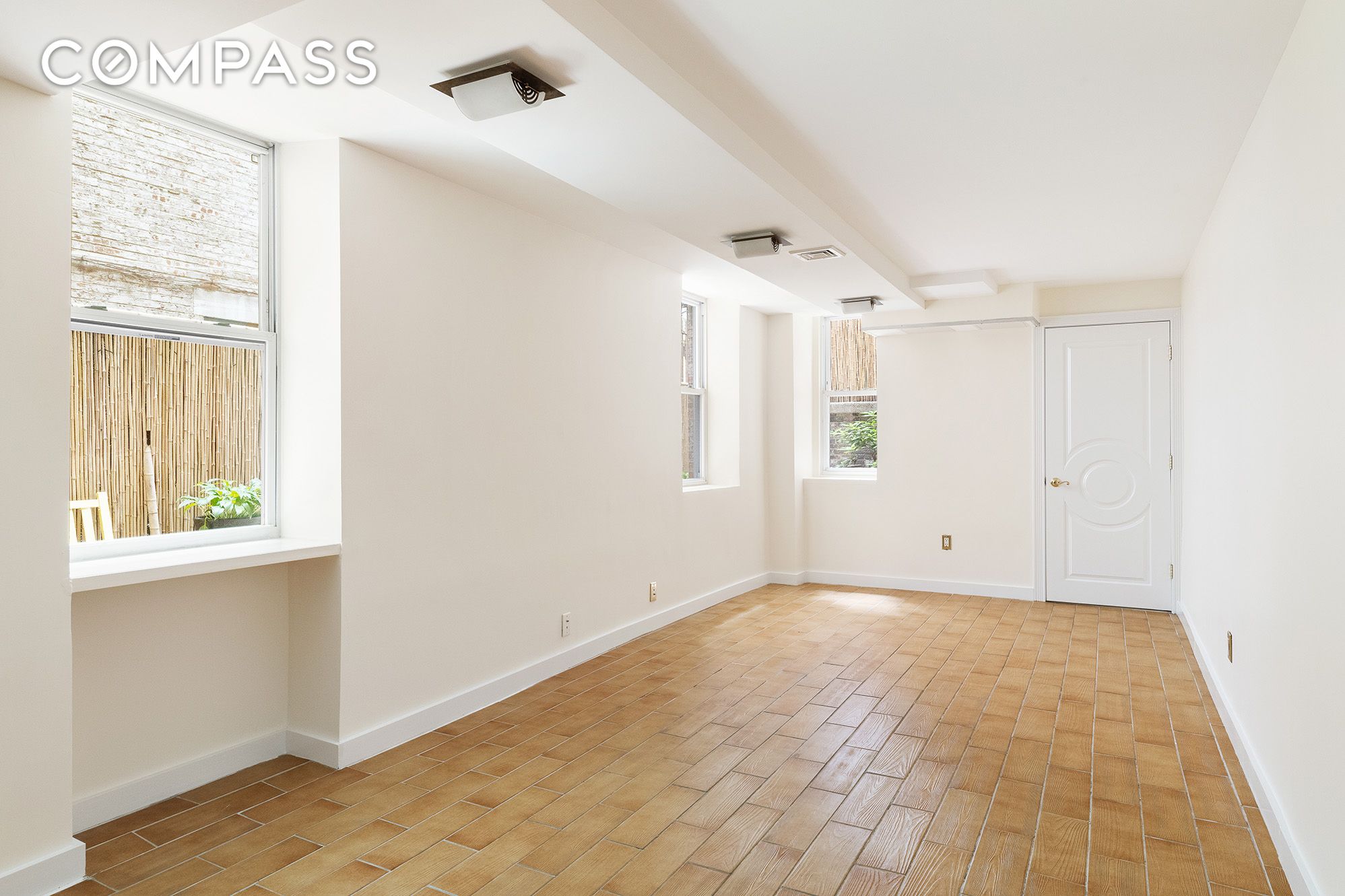 #4 photo, 23 E 81st Street, マンハッタン Upper East Side , NY 10028
