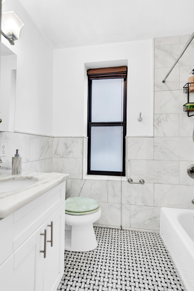 #7 photo, 1494 OCEAN Avenue, ブルックリン区 Midwood , NY 11230