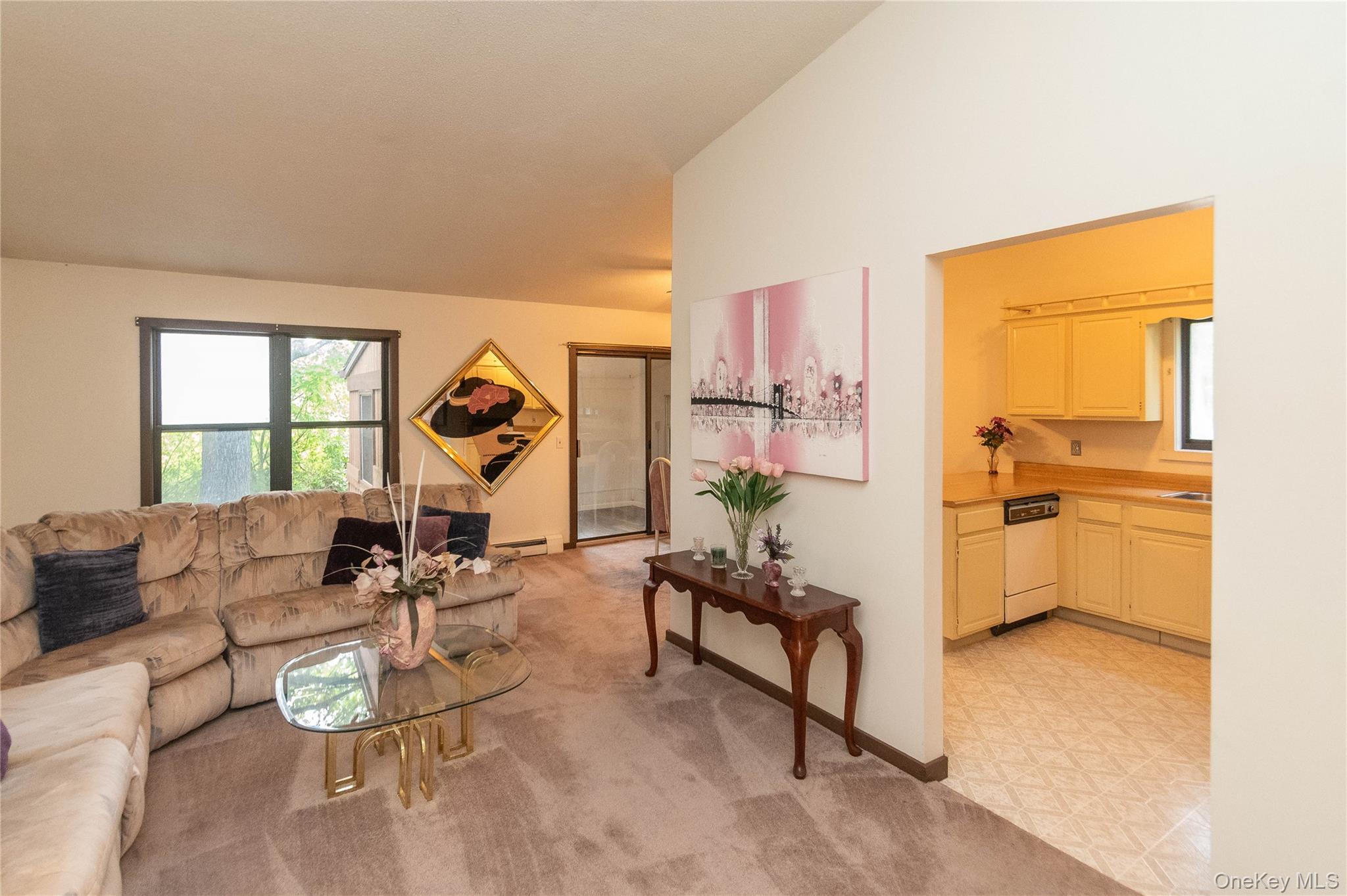 #7 photo, 16 Hilltop Circle, Fishkill , NY 12524