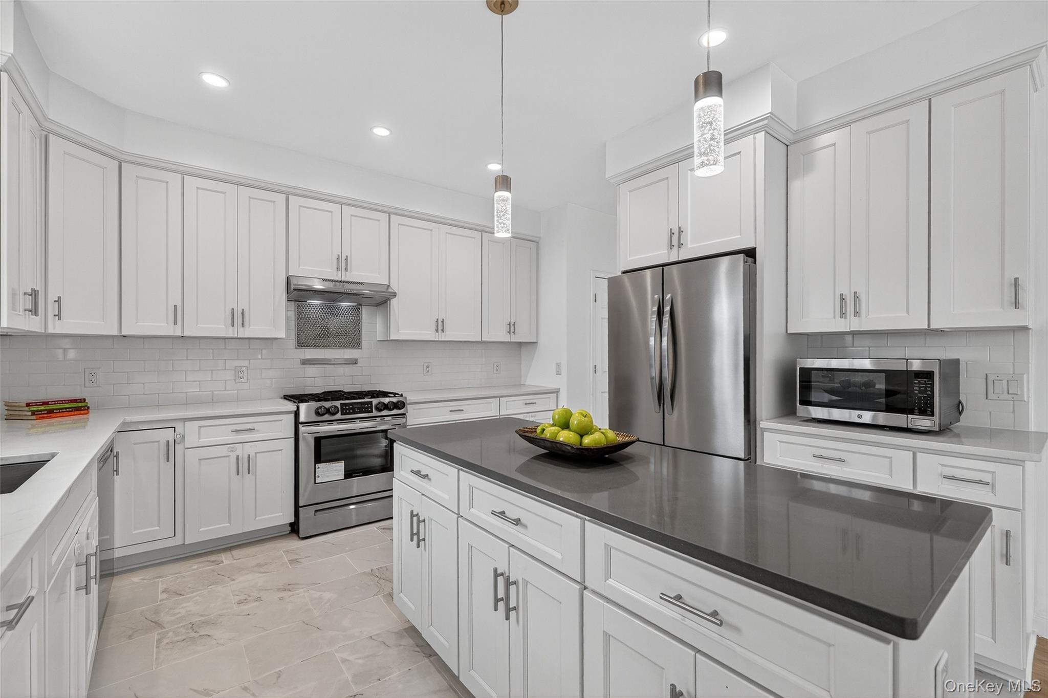 #15 photo, 42 E Vincent Street, Elmsford , NY 10523