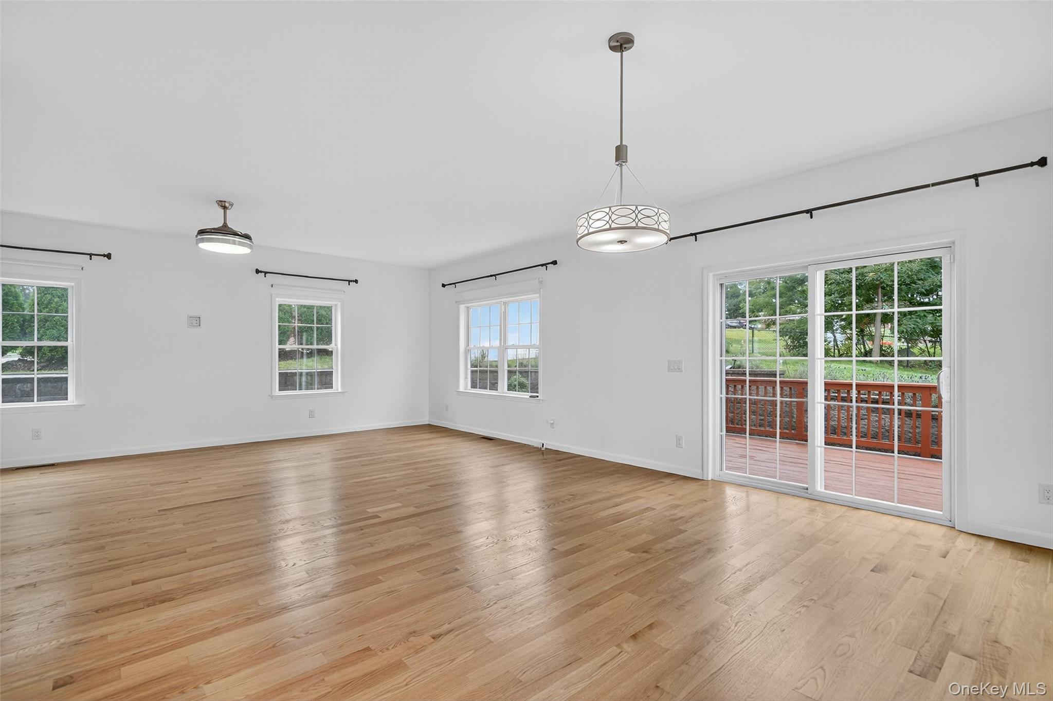 #7 photo, 42 E Vincent Street, Elmsford , NY 10523