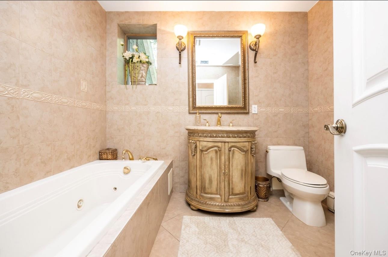 #11 photo, 70-13 Caldwell Avenue, Maspeth , NY 11378