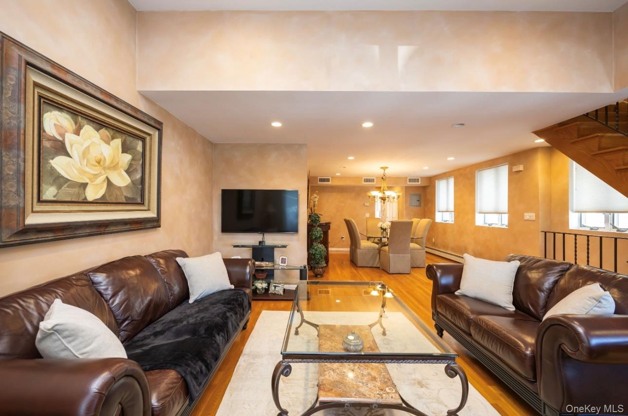 #3 photo, 70-13 Caldwell Avenue, Maspeth , NY 11378