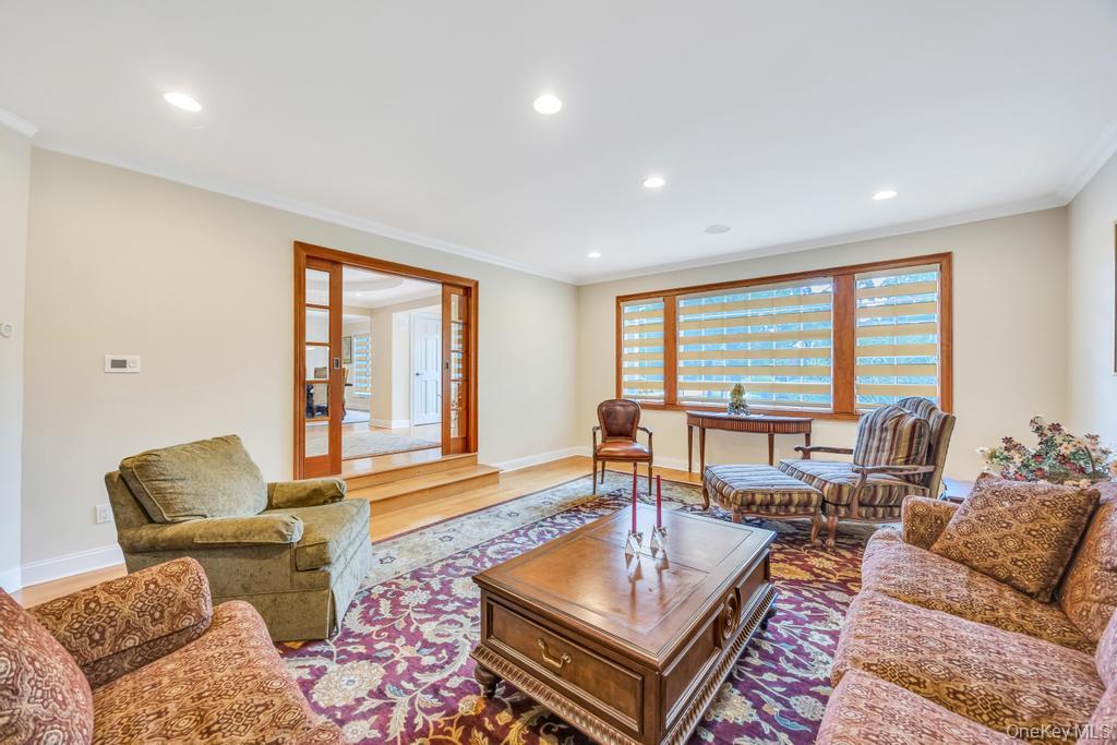 #14 photo, 40 Somerset Place, ناسو Syosset , NY 11791