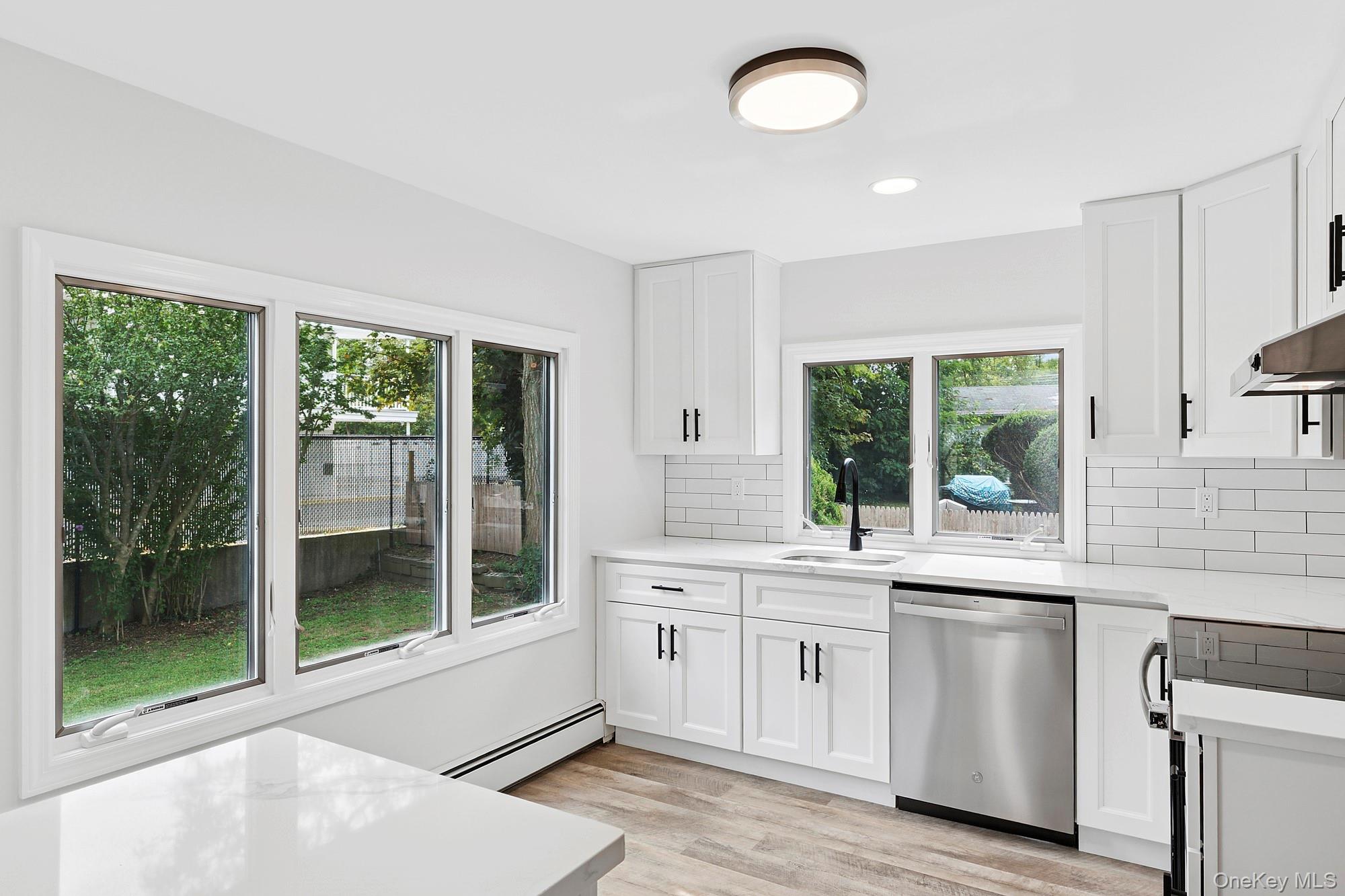 #13 photo, 150 Goldin Lane, サフォーク郡 Southold , NY 11971