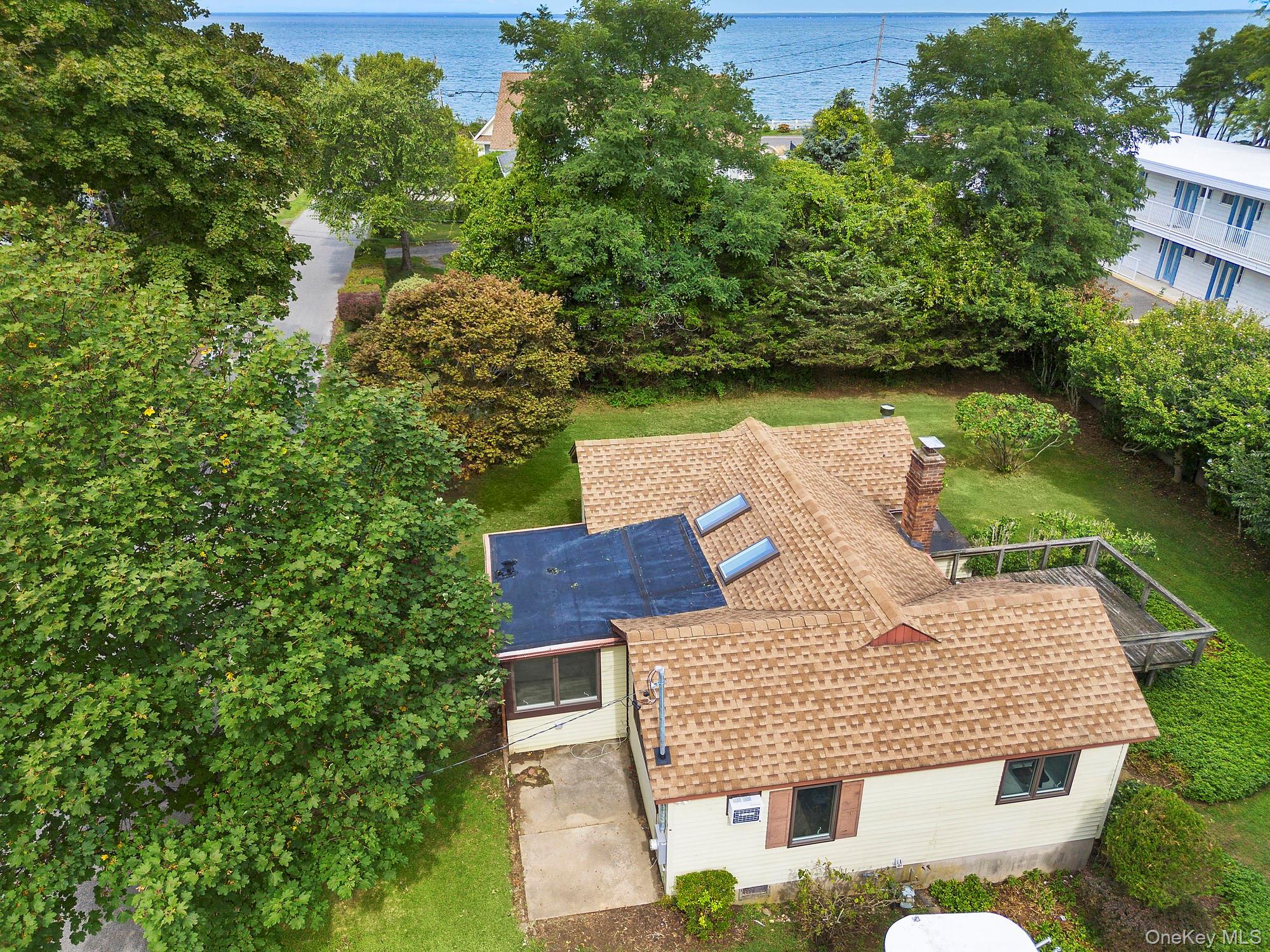 #3 photo, 150 Goldin Lane, サフォーク郡 Southold , NY 11971