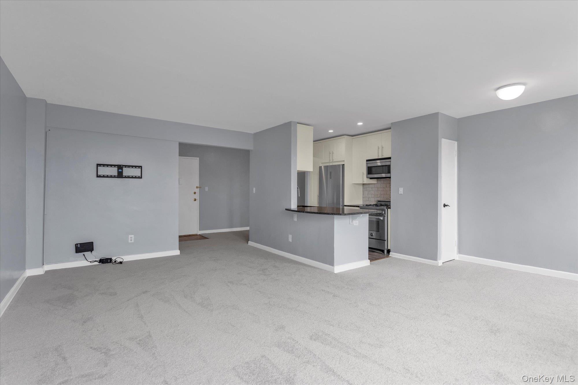 #5 photo, 504 Merrick Road, Lynbrook , NY 11563