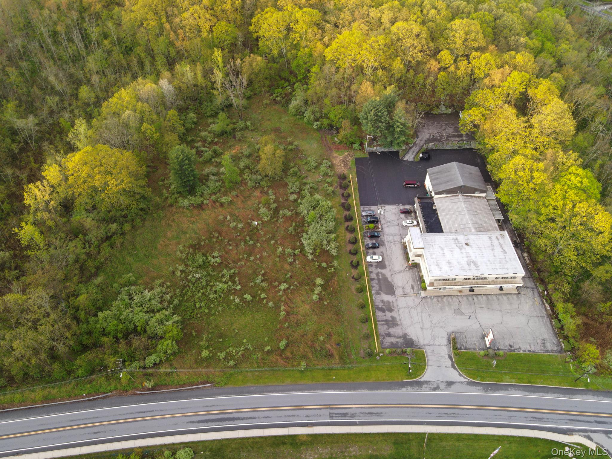 #6 photo, 1969 Route 6, Carmel , NY 10512