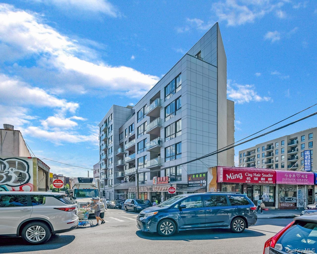 #3 photo, 4516 83RD ST, クイーンズ区 Elmhurst , NY 11373