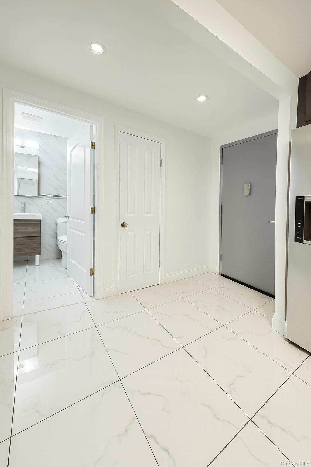 #8 photo, 4516 83RD ST, クイーンズ区 Elmhurst , NY 11373