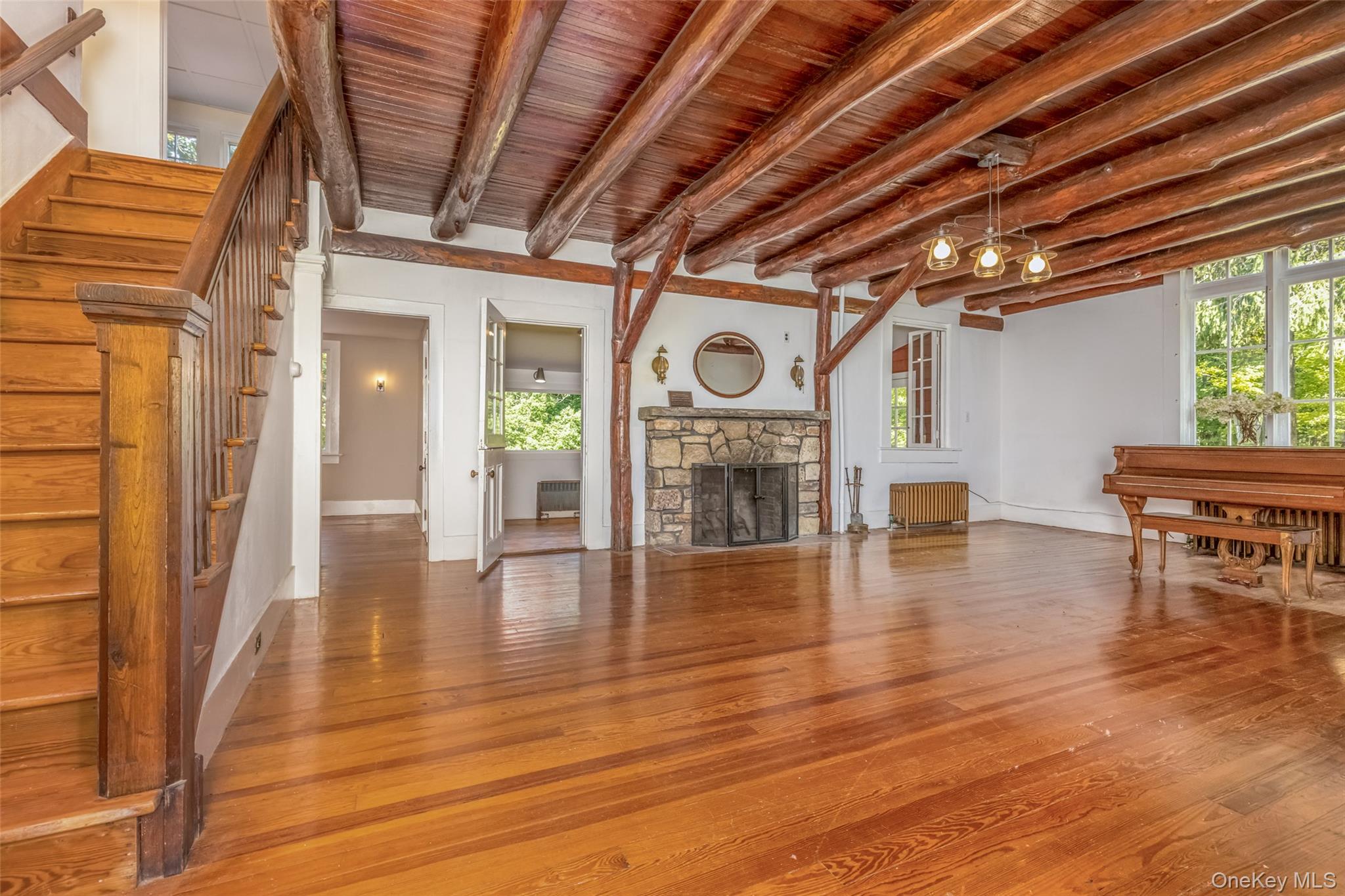 #7 photo, 421-423 Hillside Road, Cragsmoor , NY 12420