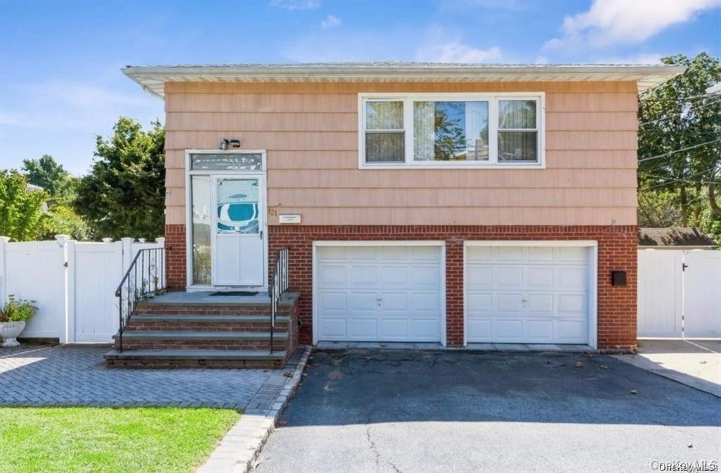 #1 photo, 101 Landing Road, ナッソー郡 Glen Cove , NY 11542