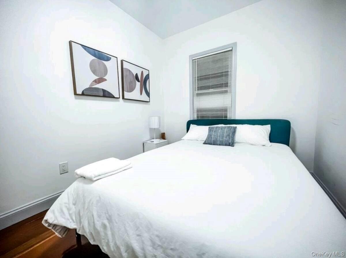 #7 photo, 18825 Keeseville Avenue, Saint Albans , NY 11412