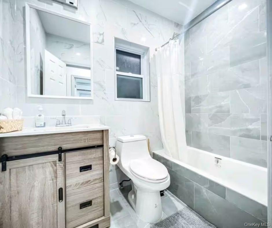 #8 photo, 18825 Keeseville Avenue, Saint Albans , NY 11412