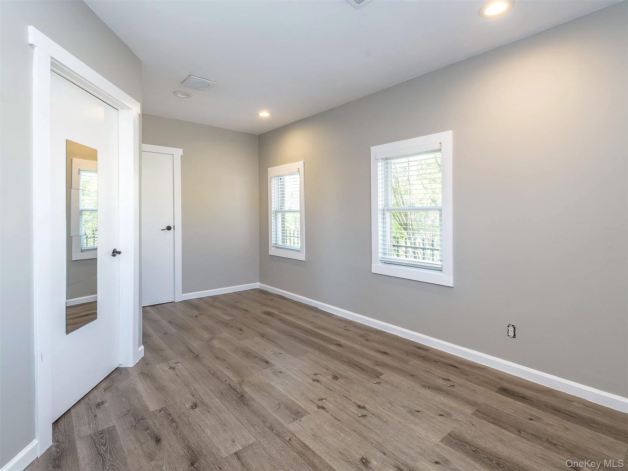 #12 photo, 49 Glen Head Road, Glen Head , NY 11545