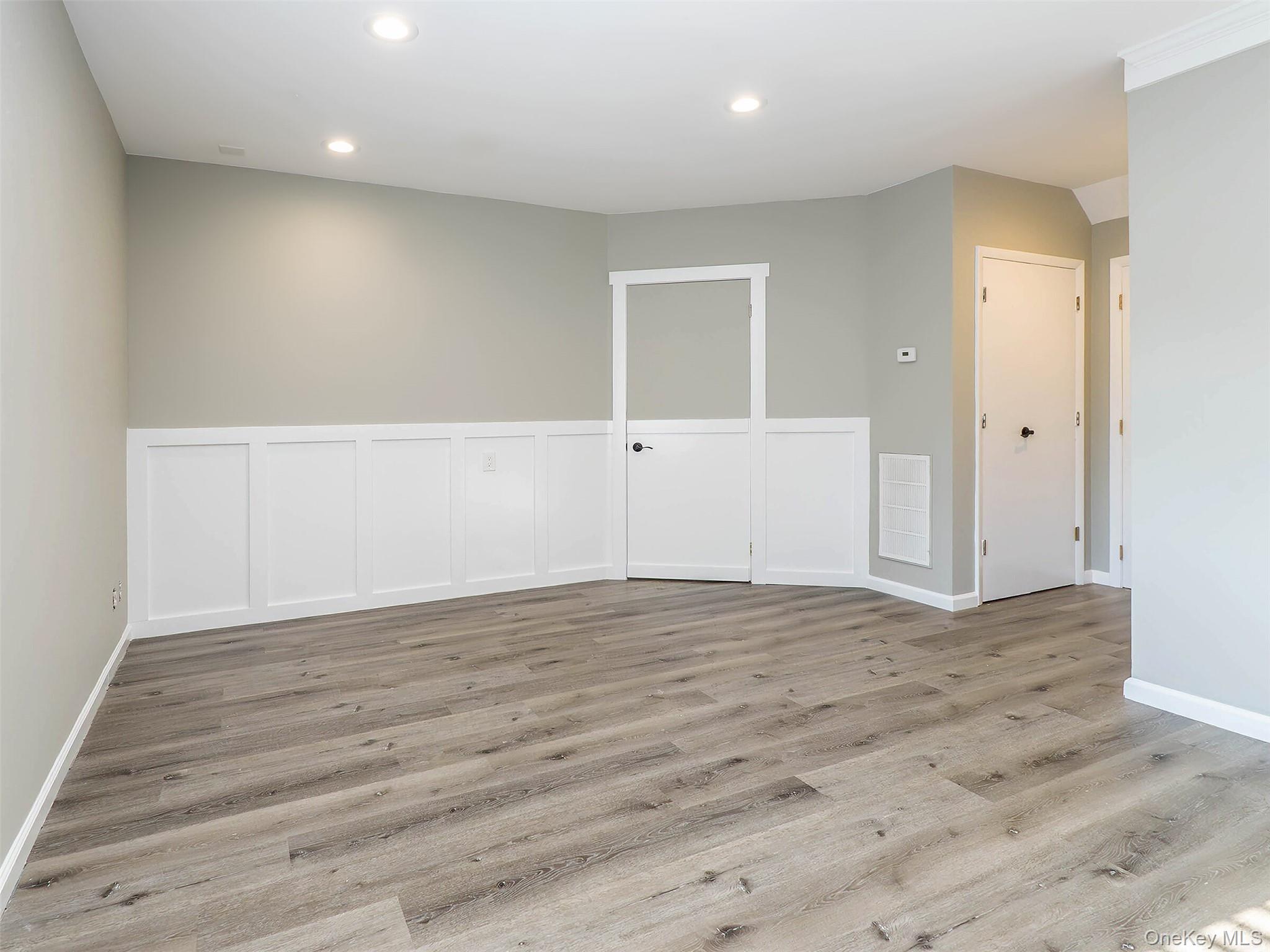 #9 photo, 49 Glen Head Road, Glen Head , NY 11545