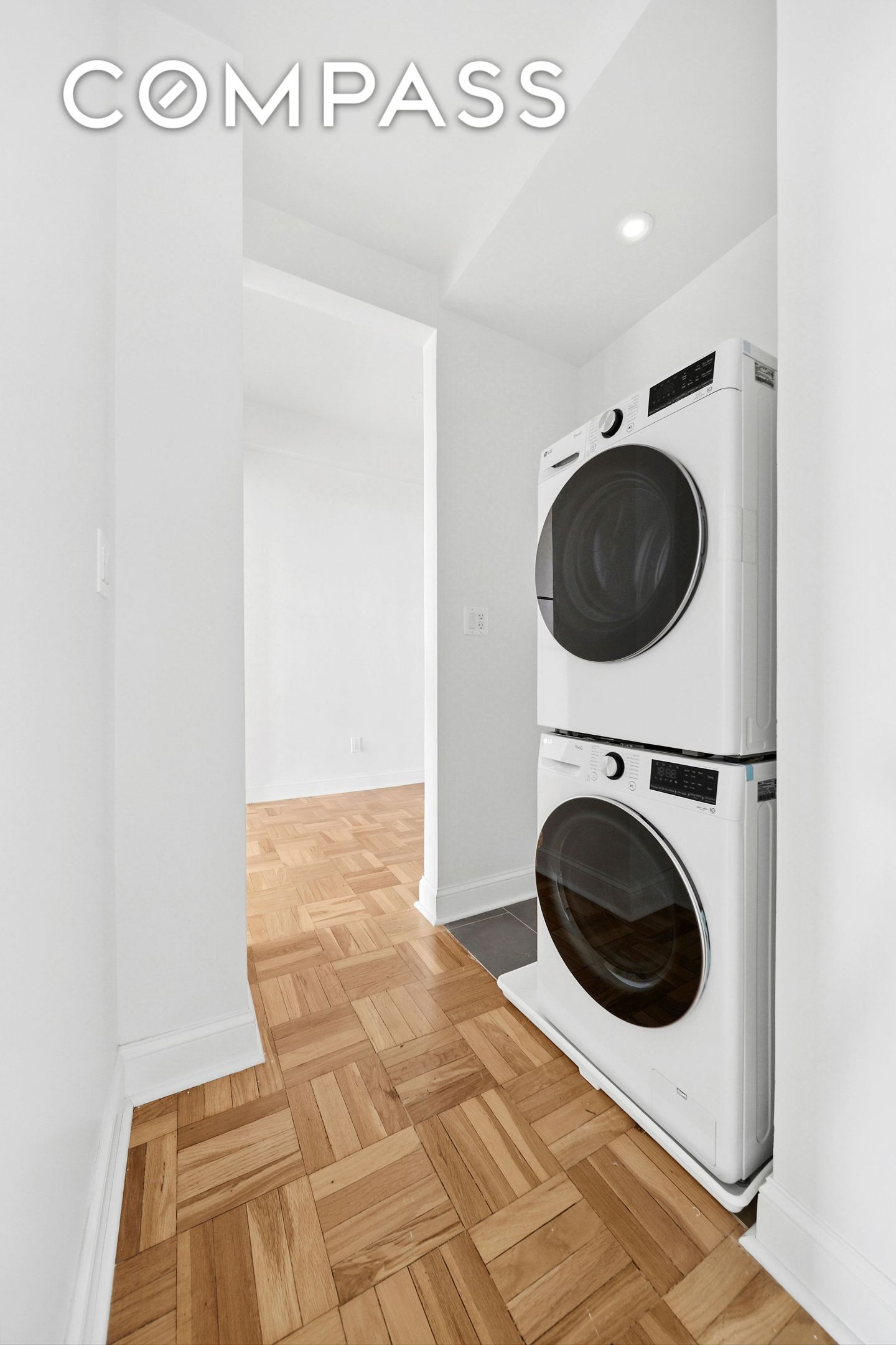 #10 photo, New York City, マンハッタン Washington Heights , NY 10032