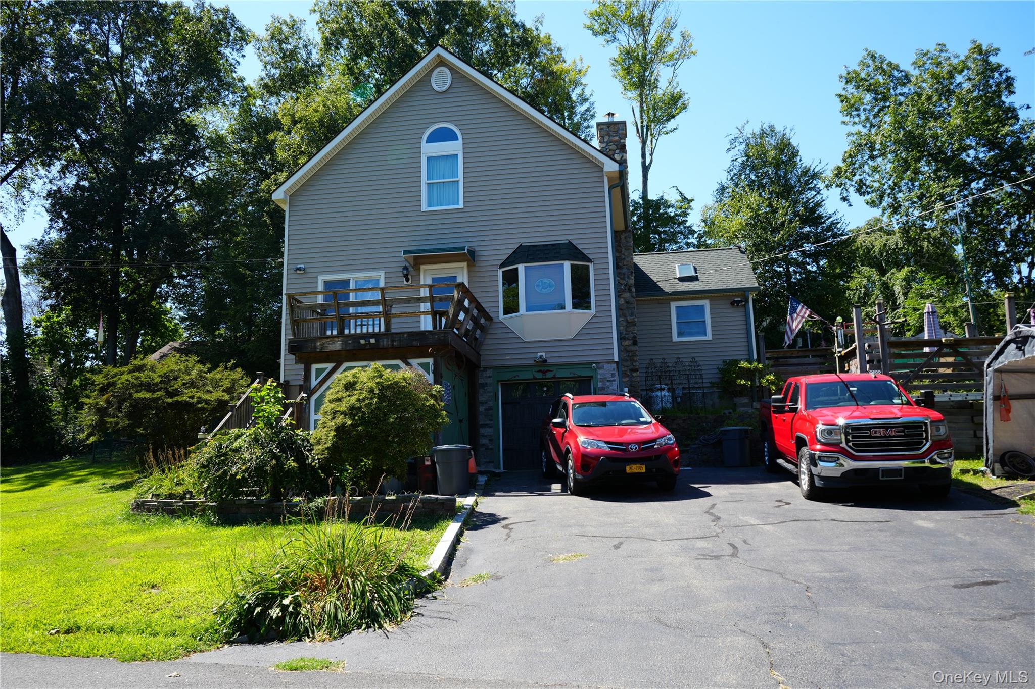 #1 photo, 27 Spruce Street, Lake Peekskill , NY 10537