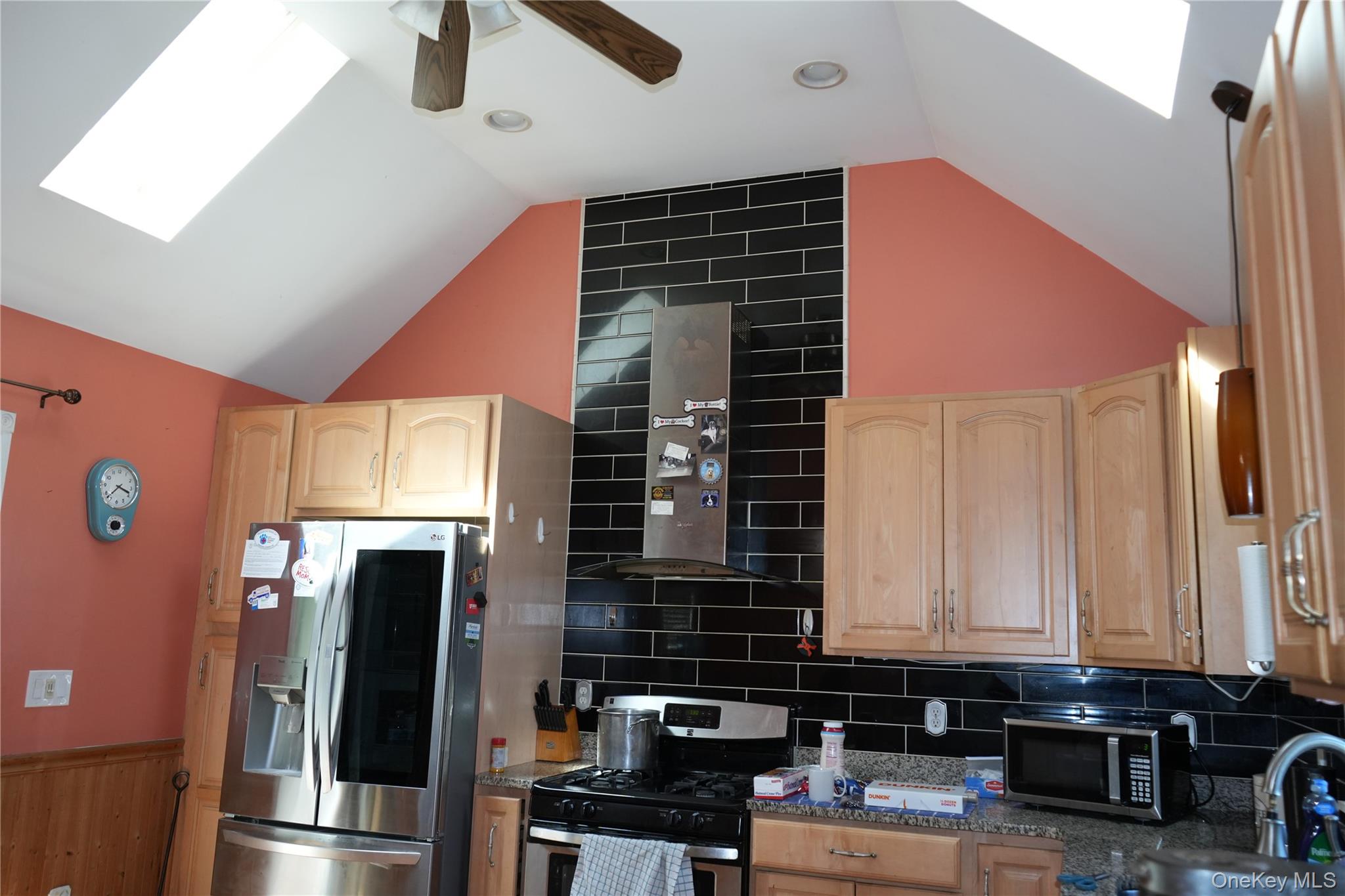 #11 photo, 27 Spruce Street, Lake Peekskill , NY 10537