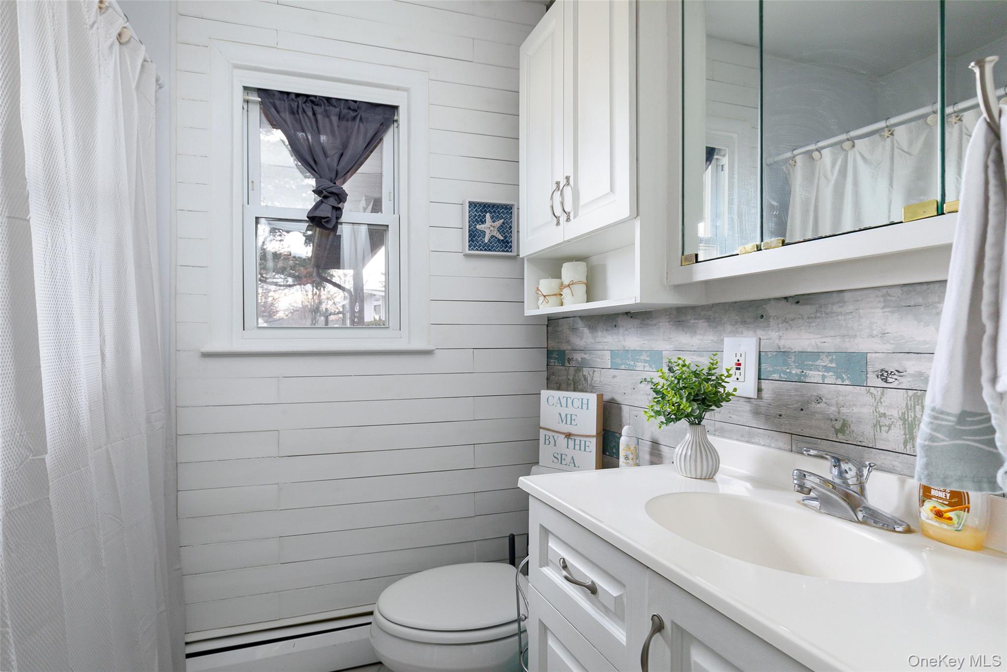 #14 photo, 11 Cambridge Drive, Red Hook , NY 12571