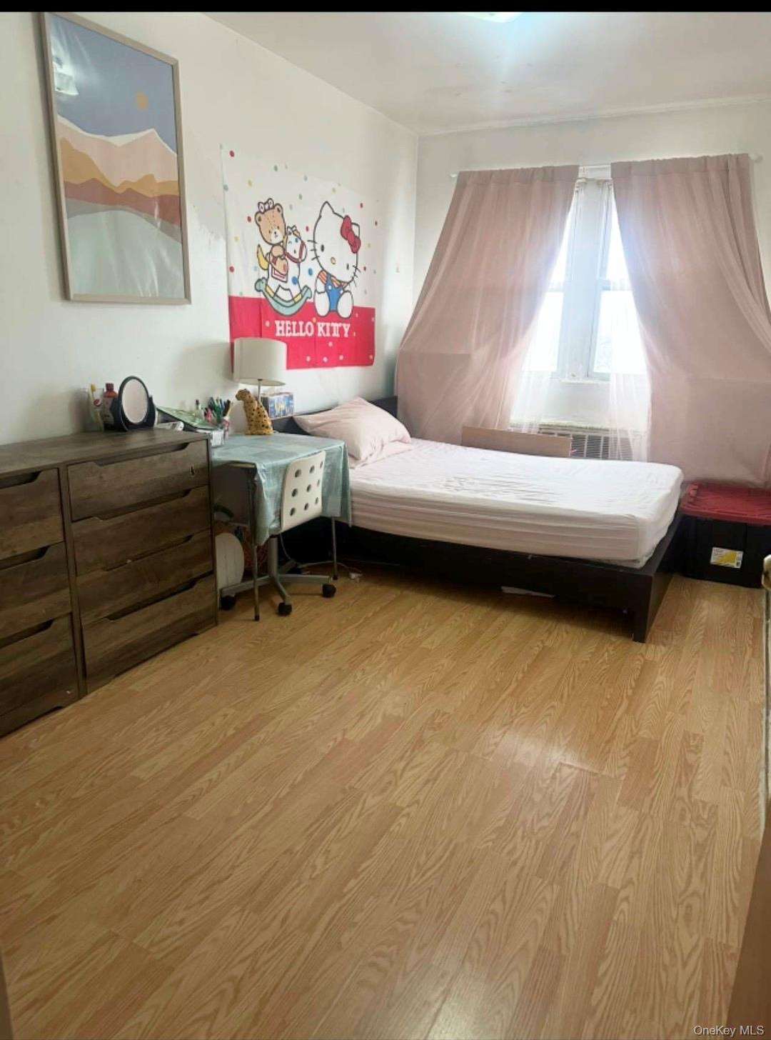 #6 photo, 153-51 Horace Harding Expressway, Flushing , NY 11367