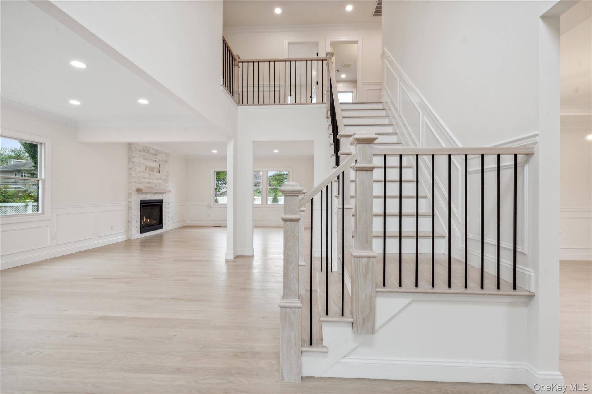 #2 photo, 15 Lorraine Street, Syosset , NY 11791