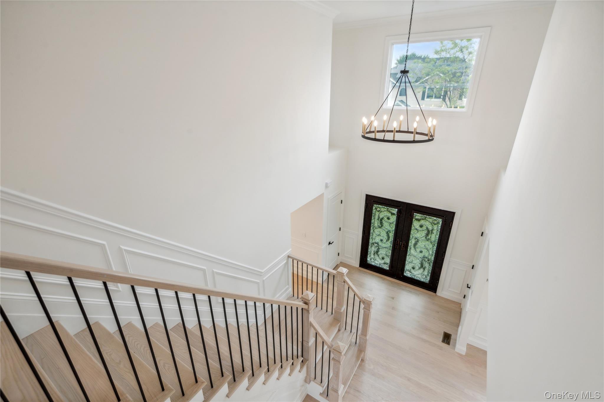 #20 photo, 15 Lorraine Street, Syosset , NY 11791