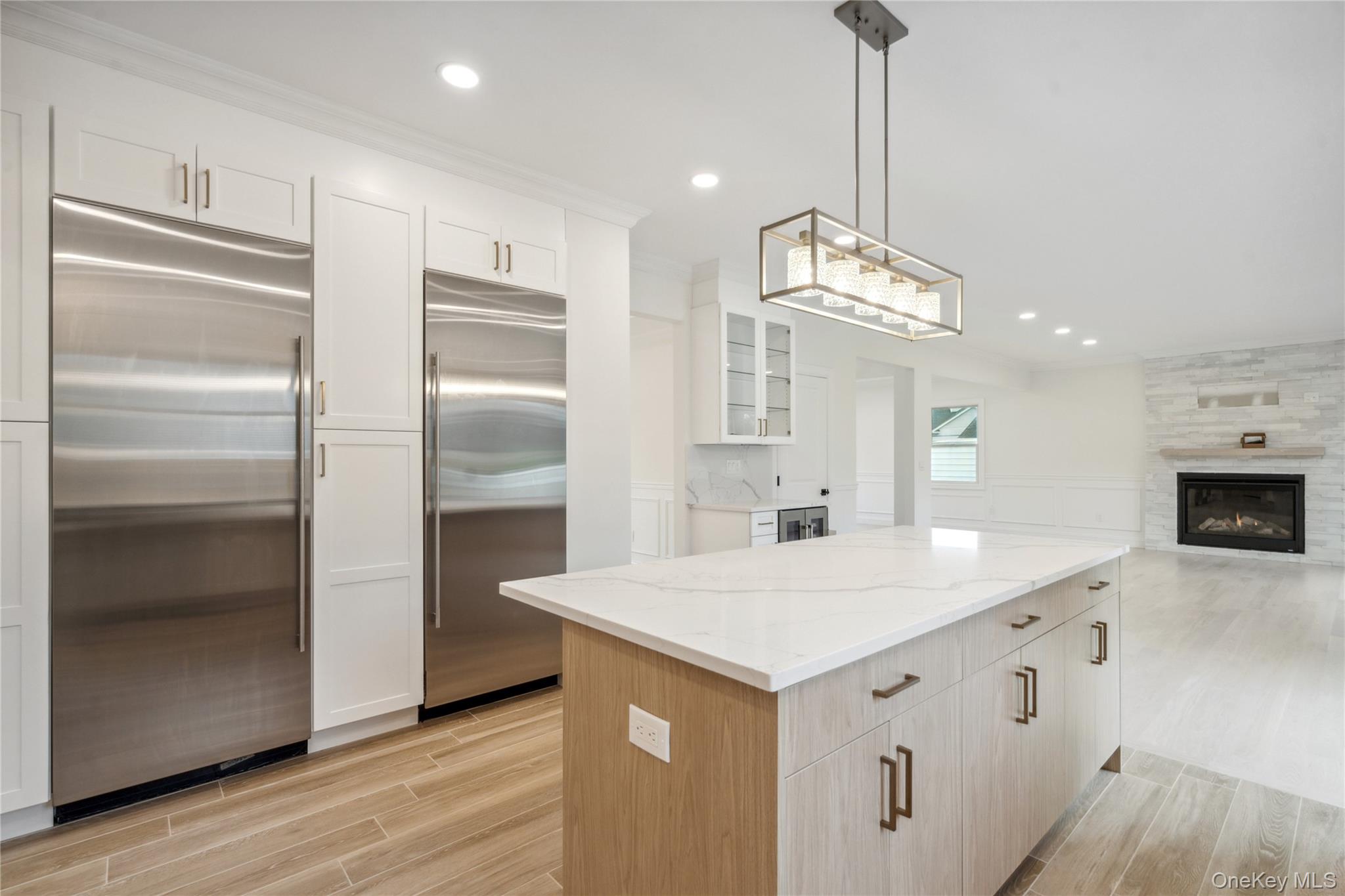 #6 photo, 15 Lorraine Street, Syosset , NY 11791