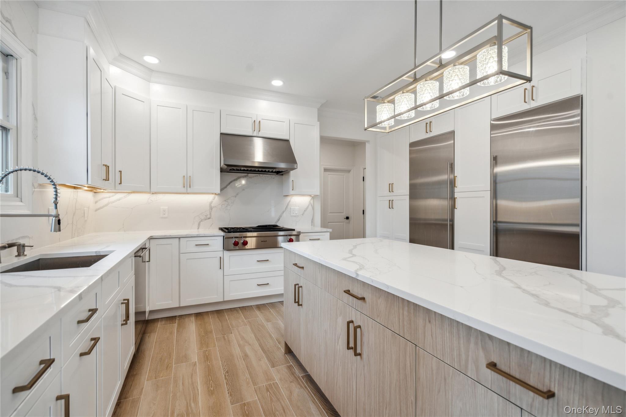 #7 photo, 15 Lorraine Street, Syosset , NY 11791