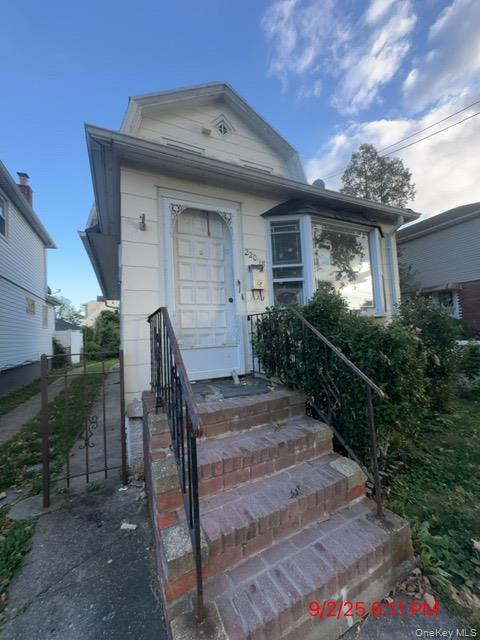 #3 photo, 22018 91st Road, Queens Village , NY 11428