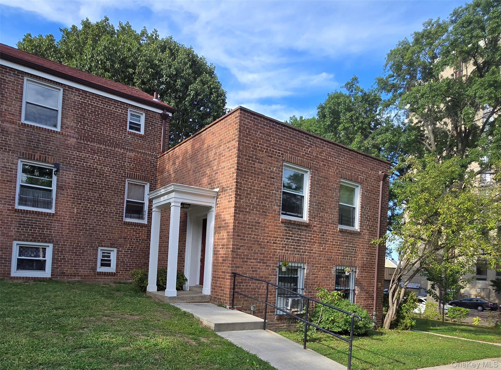 #20 photo, 147-57 Charter Road, クイーンズ区 Briarwood , NY 11435