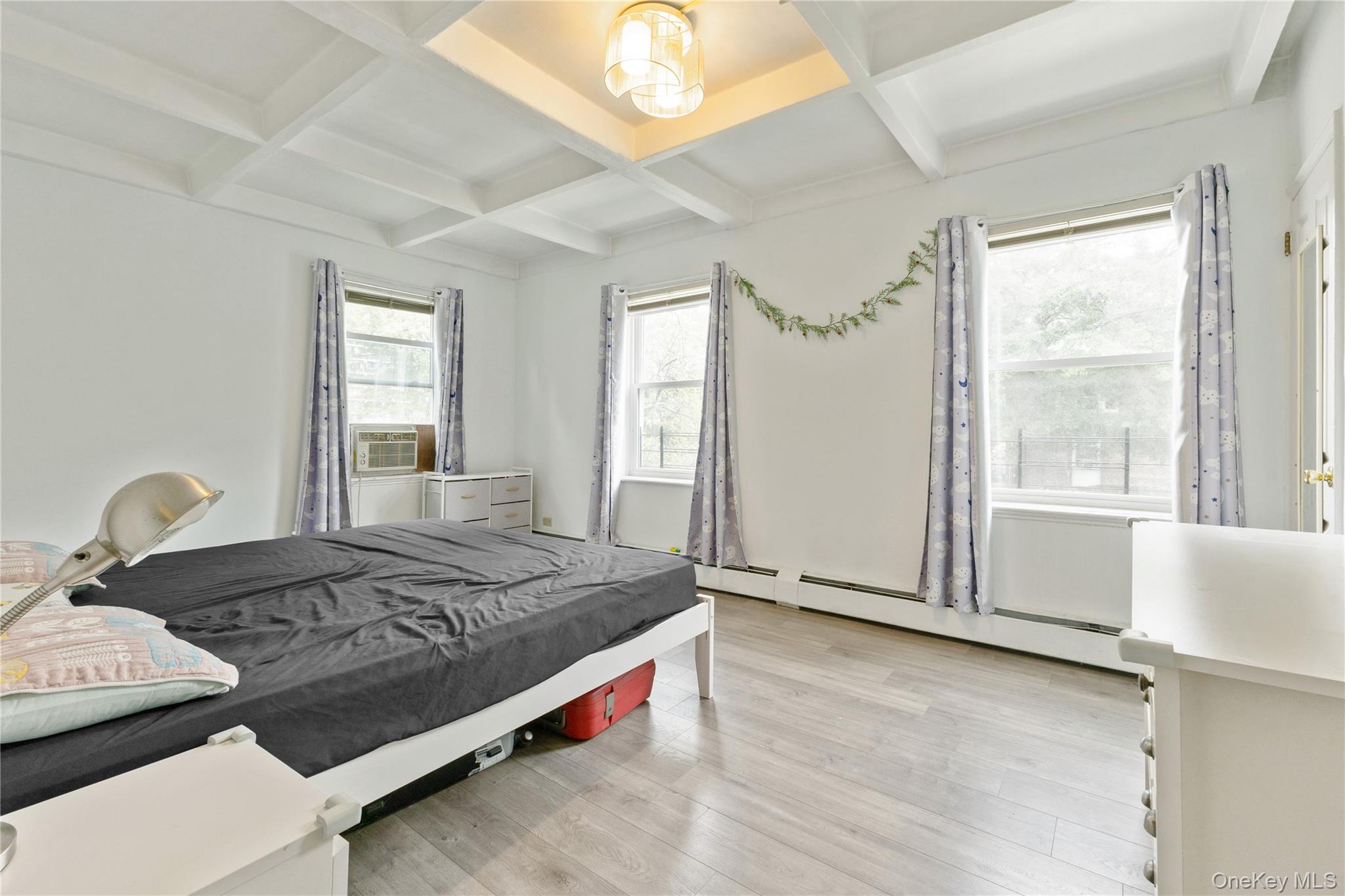 #9 photo, 147-57 Charter Road, クイーンズ区 Briarwood , NY 11435