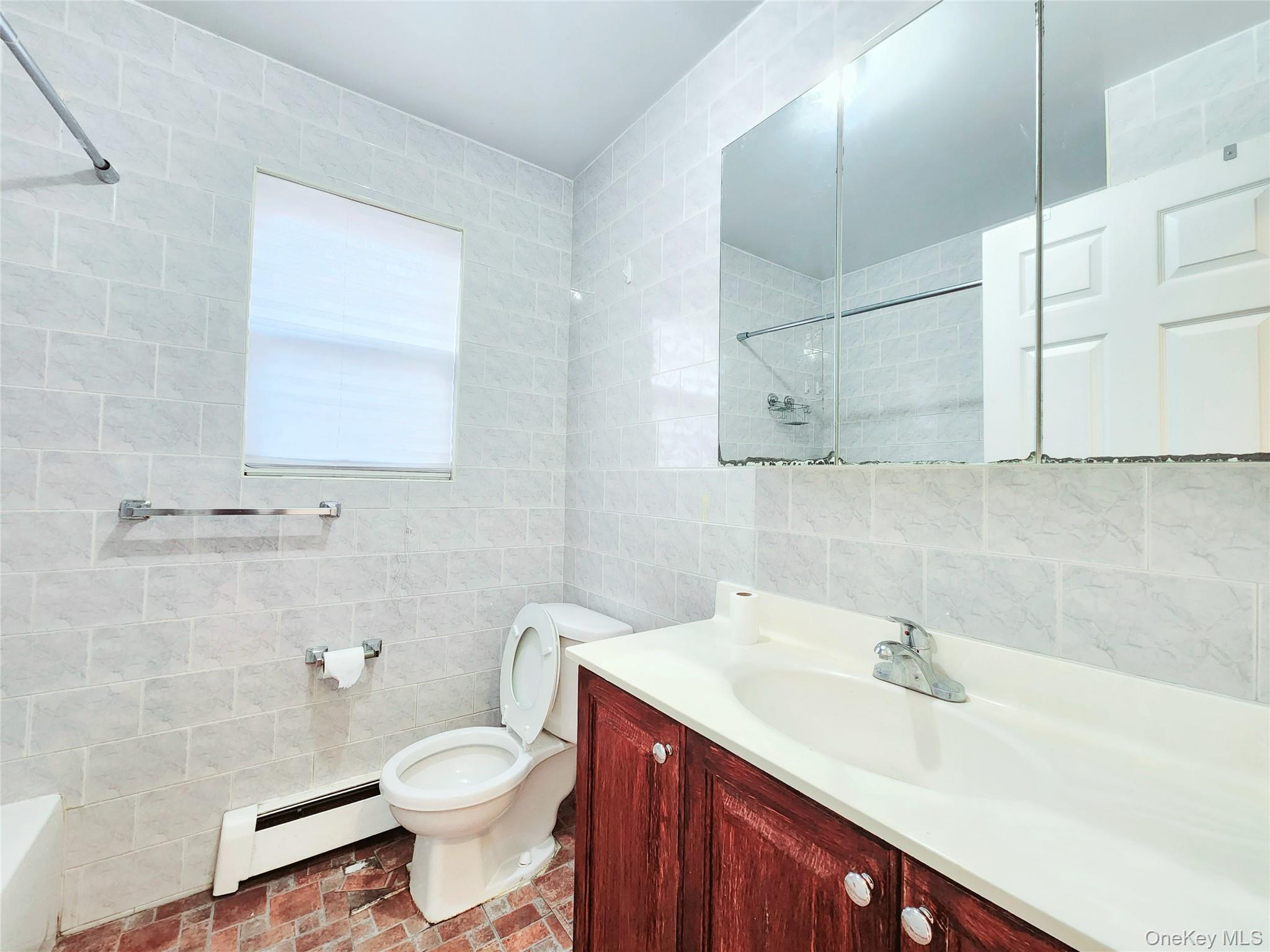 #12 photo, 1516 Jarvis Avenue, Bronx , NY 10461