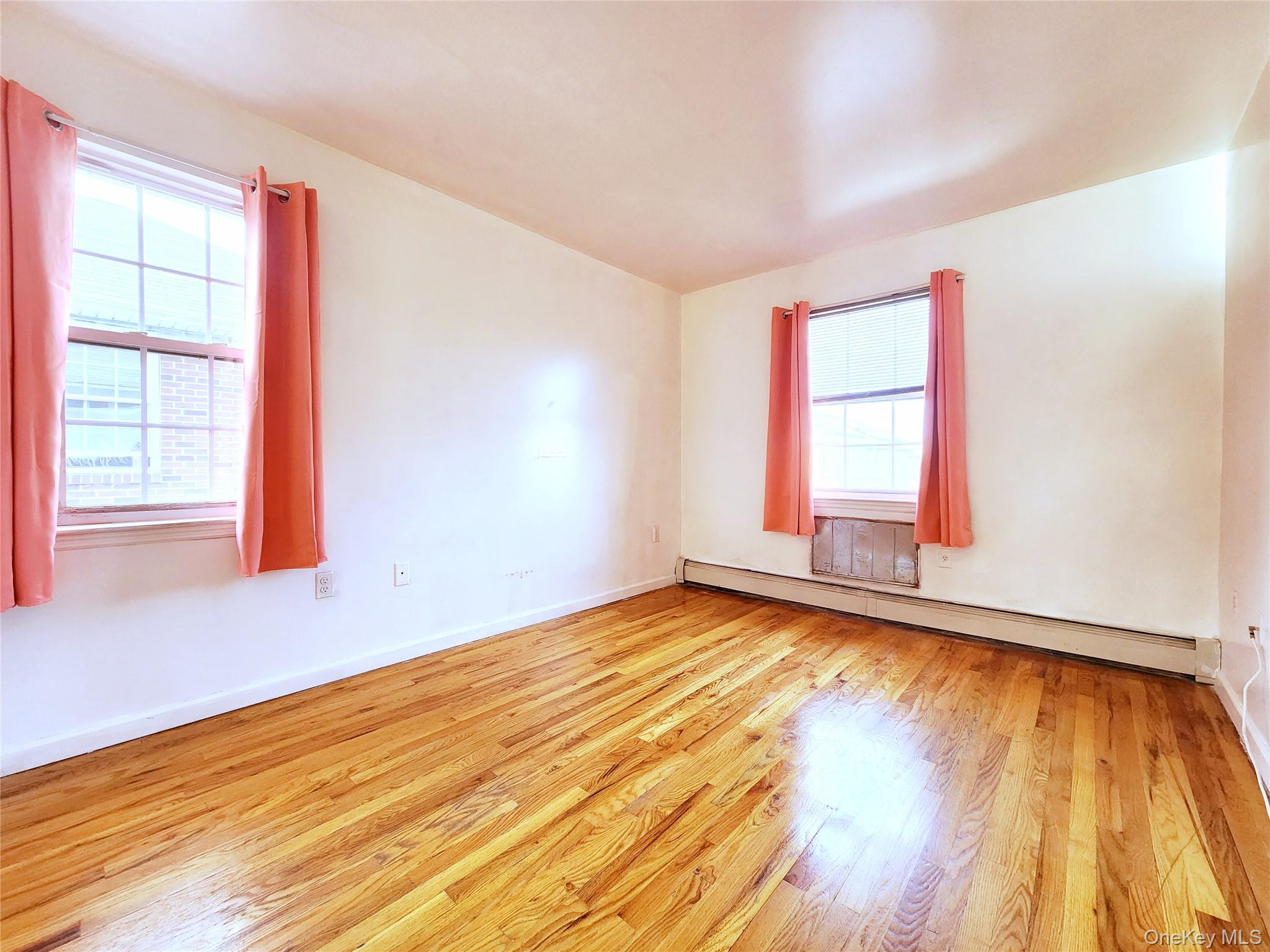 #17 photo, 1516 Jarvis Avenue, Bronx , NY 10461
