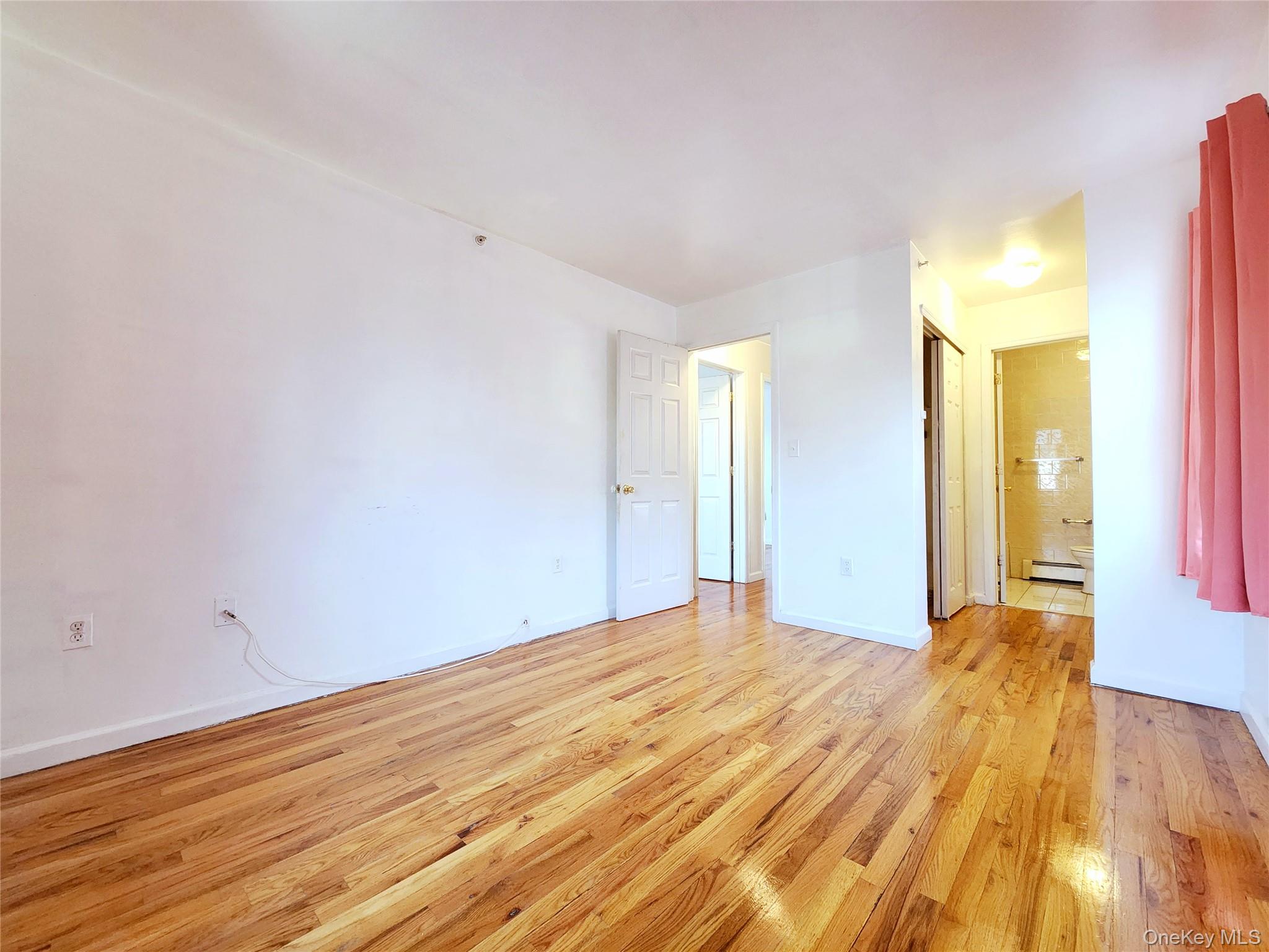 #19 photo, 1516 Jarvis Avenue, Bronx , NY 10461