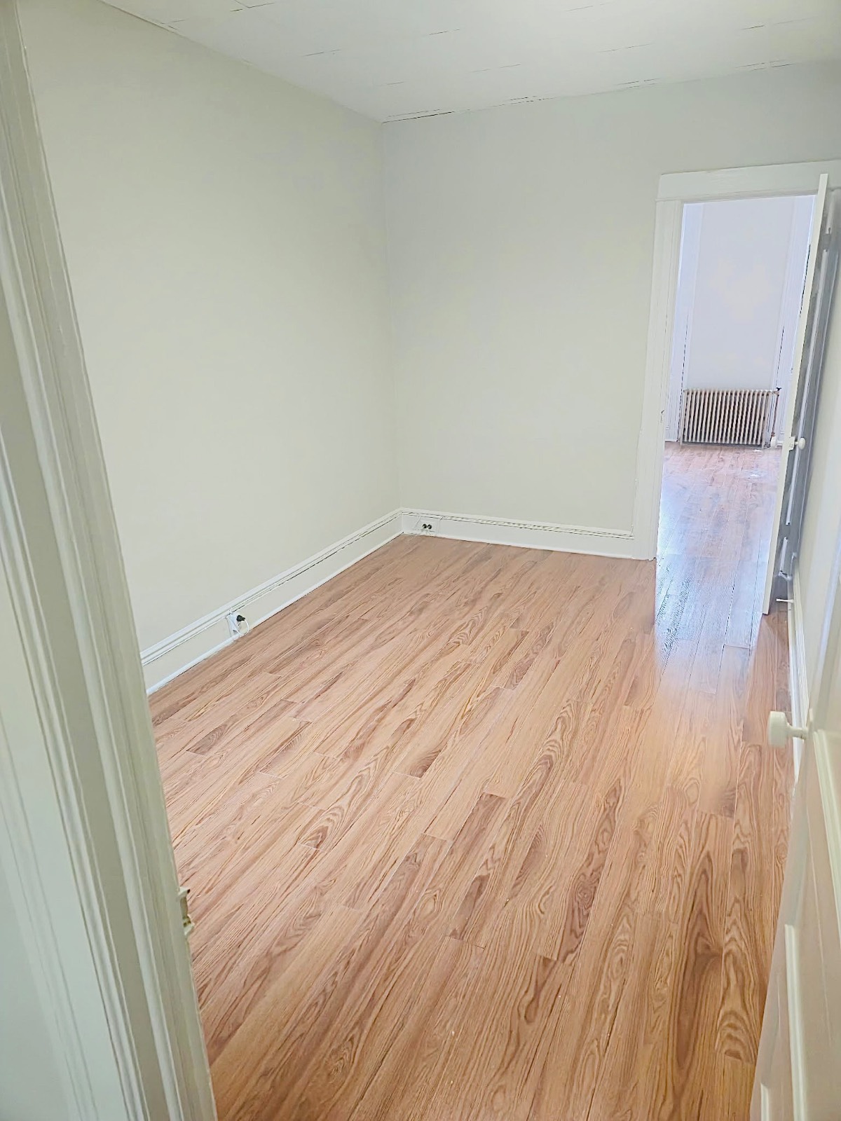 #7 photo, 5913 68th Avenue, #2R, クイーンズ区 Ridgewood , NY 11385